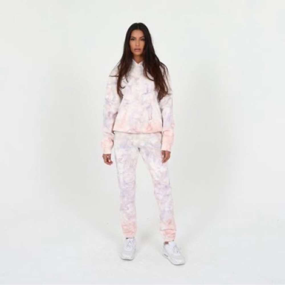 TALENTLESS Women’s Watercolor Sweatset Size S